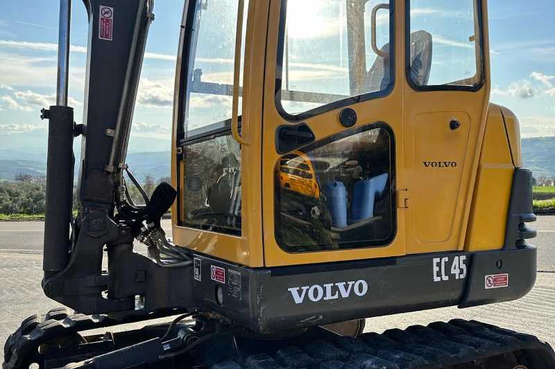 OmecoHub - Immagine VOLVO EC45